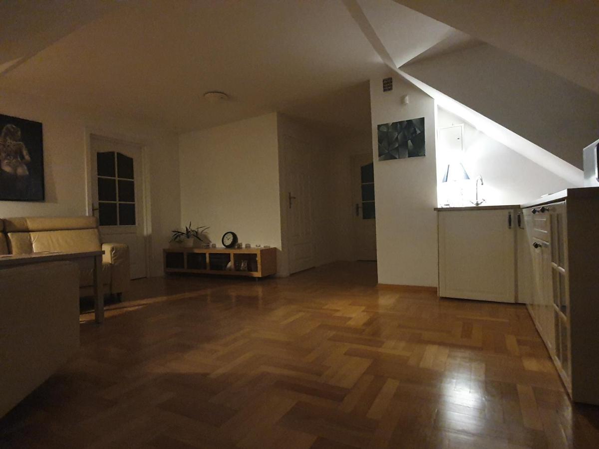 Mieszko Rooms Legionowo Εξωτερικό φωτογραφία